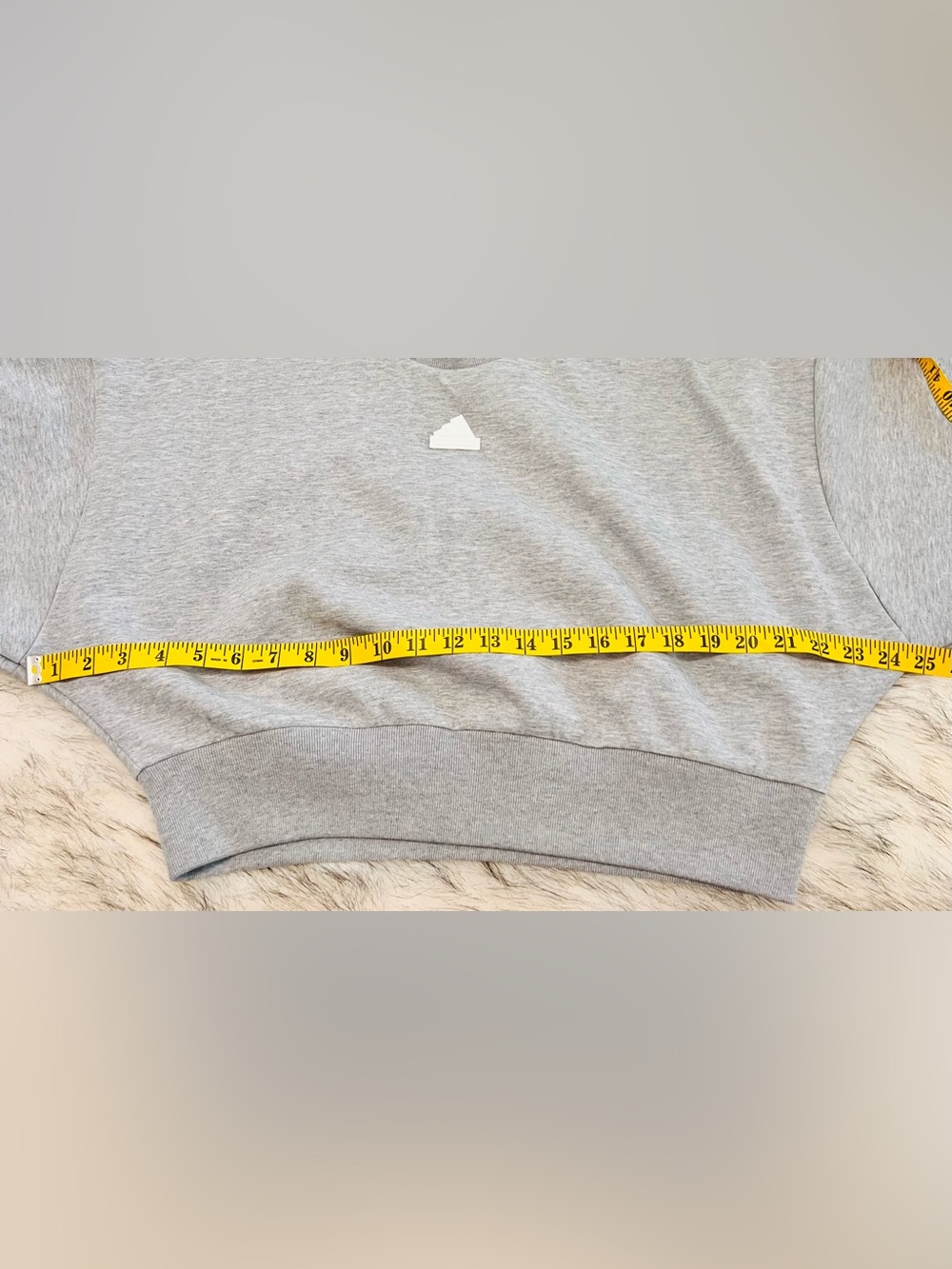 Adidas Future Icons 3-Stripes Cropped Sweatshirt Gray White Logo  L - Picture 8 of 10
